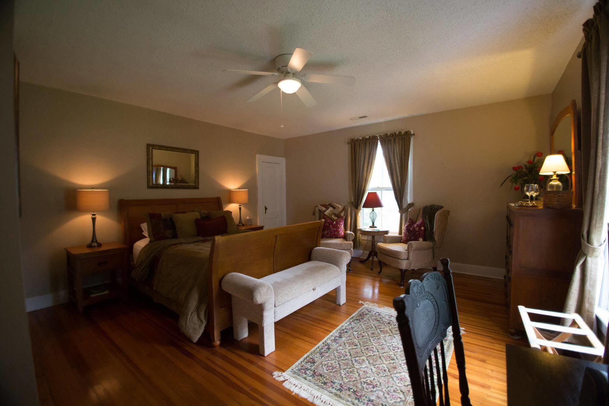 Orchard House B&B Lovingston Eksteriør billede