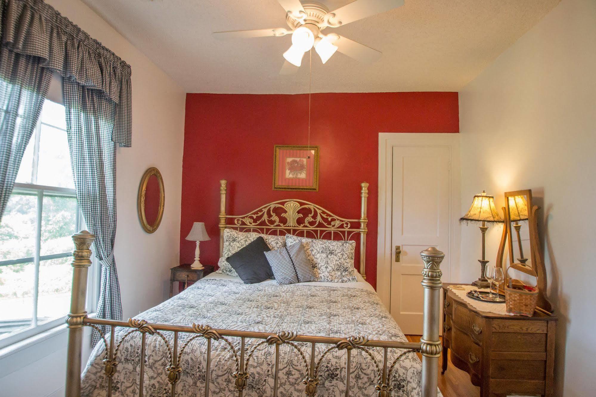 Orchard House B&B Lovingston Eksteriør billede
